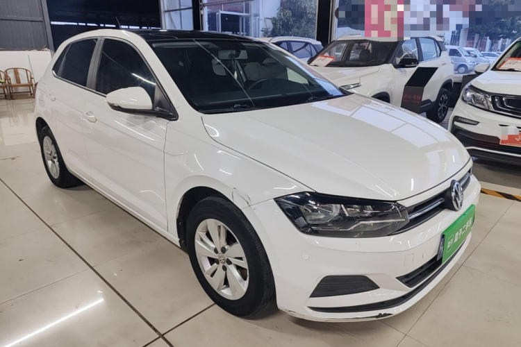 Volkswagen Polo 2021 car image #4