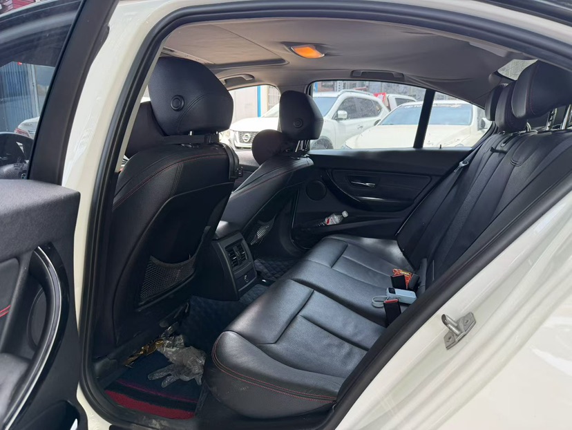 BMW 3 Series (Imported) 2016 car image #4