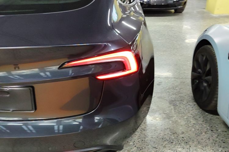 Tesla Model 3 2024 #8 Tesla Model 3 2024 immagine di auto #8