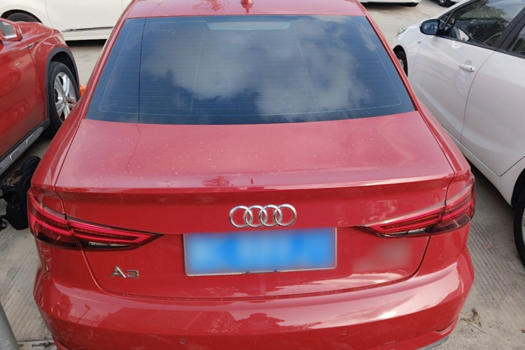 Audi A3 2018 immagine di auto #6