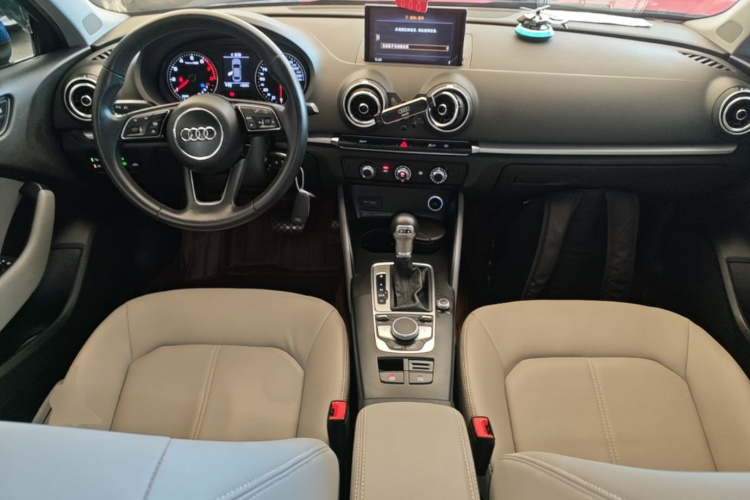 Audi A3 2019 #10 Audi A3 2019 car image #10