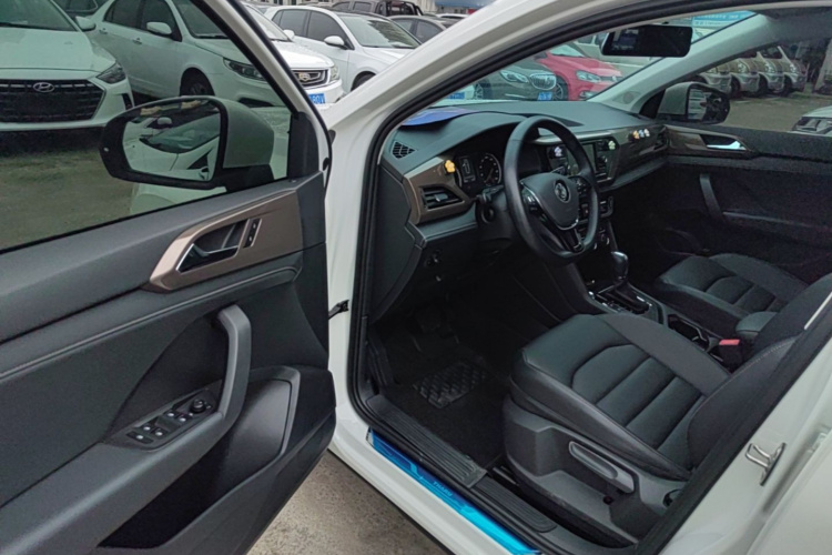 Volkswagen Tharu 2020 изображение автомобиля #16