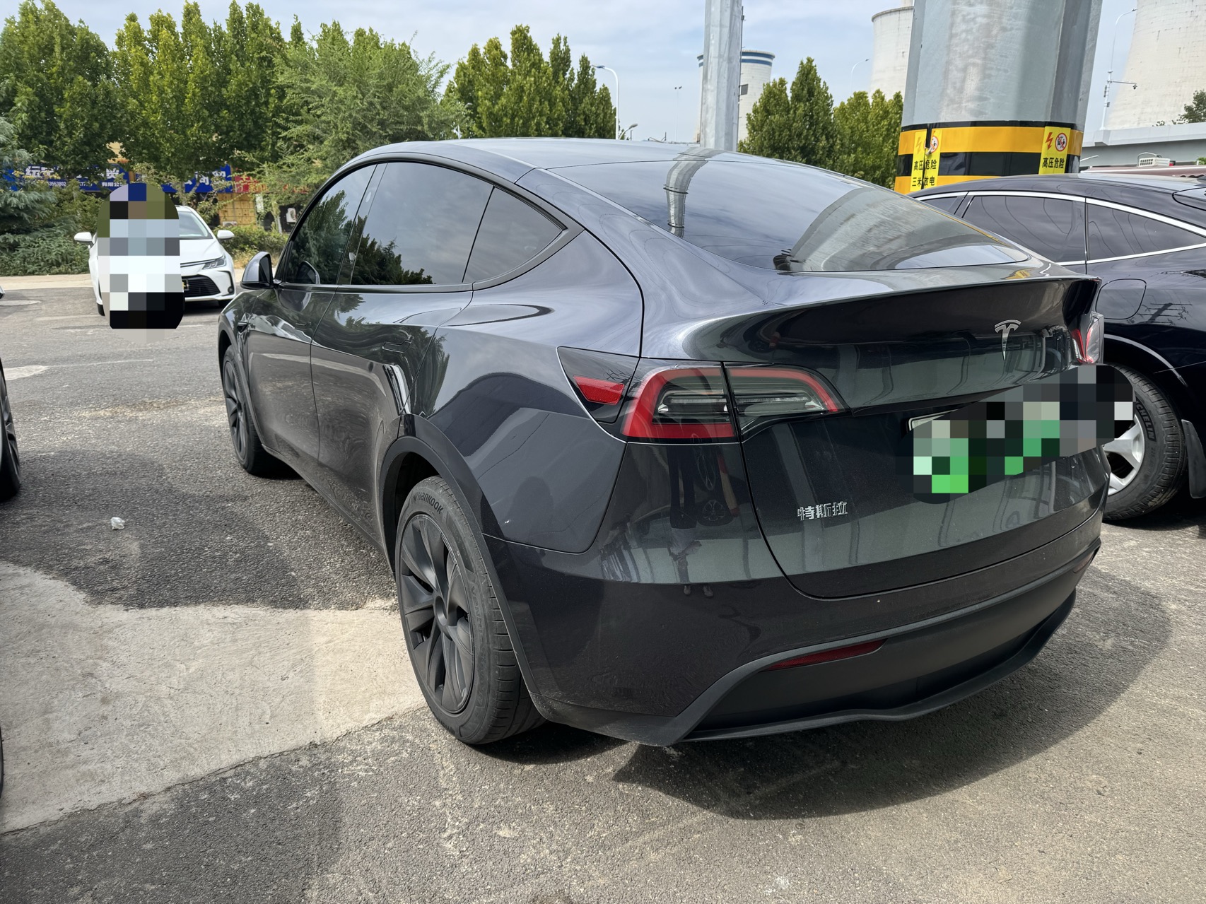 Tesla Model Y 2024 #2 Tesla Model Y 2024 immagine di auto #2