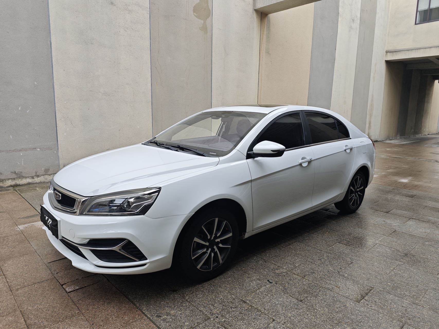 GEELY Emgrand 2019 car image 