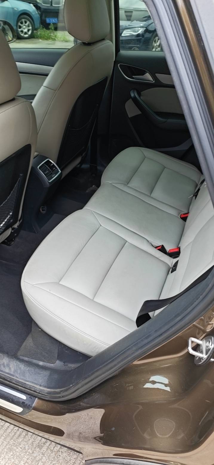 Audi Q3 2015 #3 Audi Q3 2015 car image #3