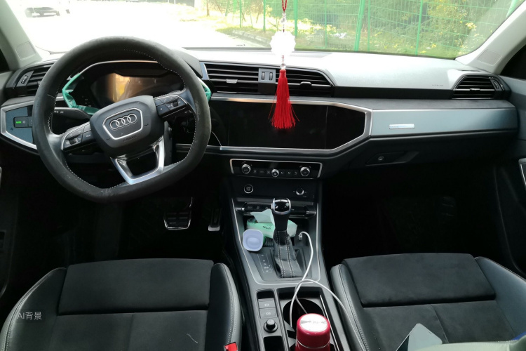Audi Q3 2021 #11 Audi Q3 2021 car image #11