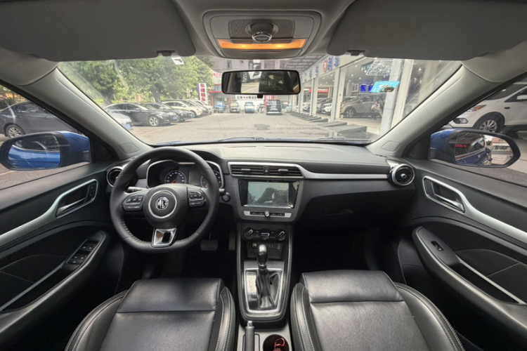 MG ZS 2017 imagen de coche #10