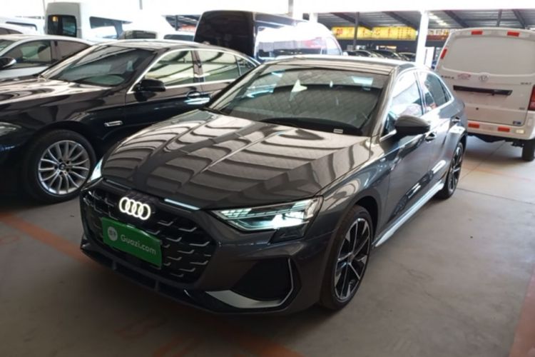 Audi A3 2026 immagine di auto #2
