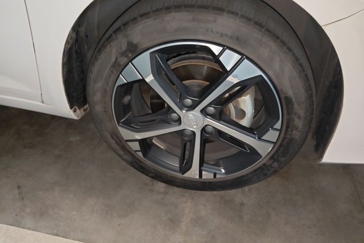 GEELY Emgrand L 2022 imagen de coche #6