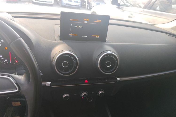 Audi A3 2017 immagine di auto #13