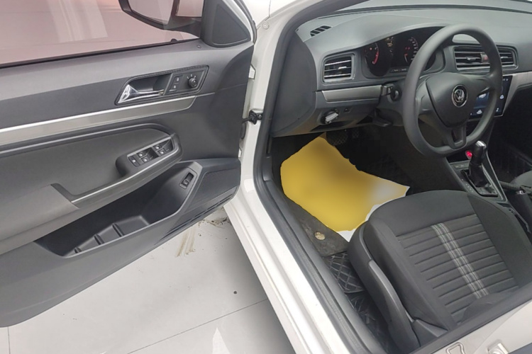 Volkswagen Lavida 2020 imagen de coche #16