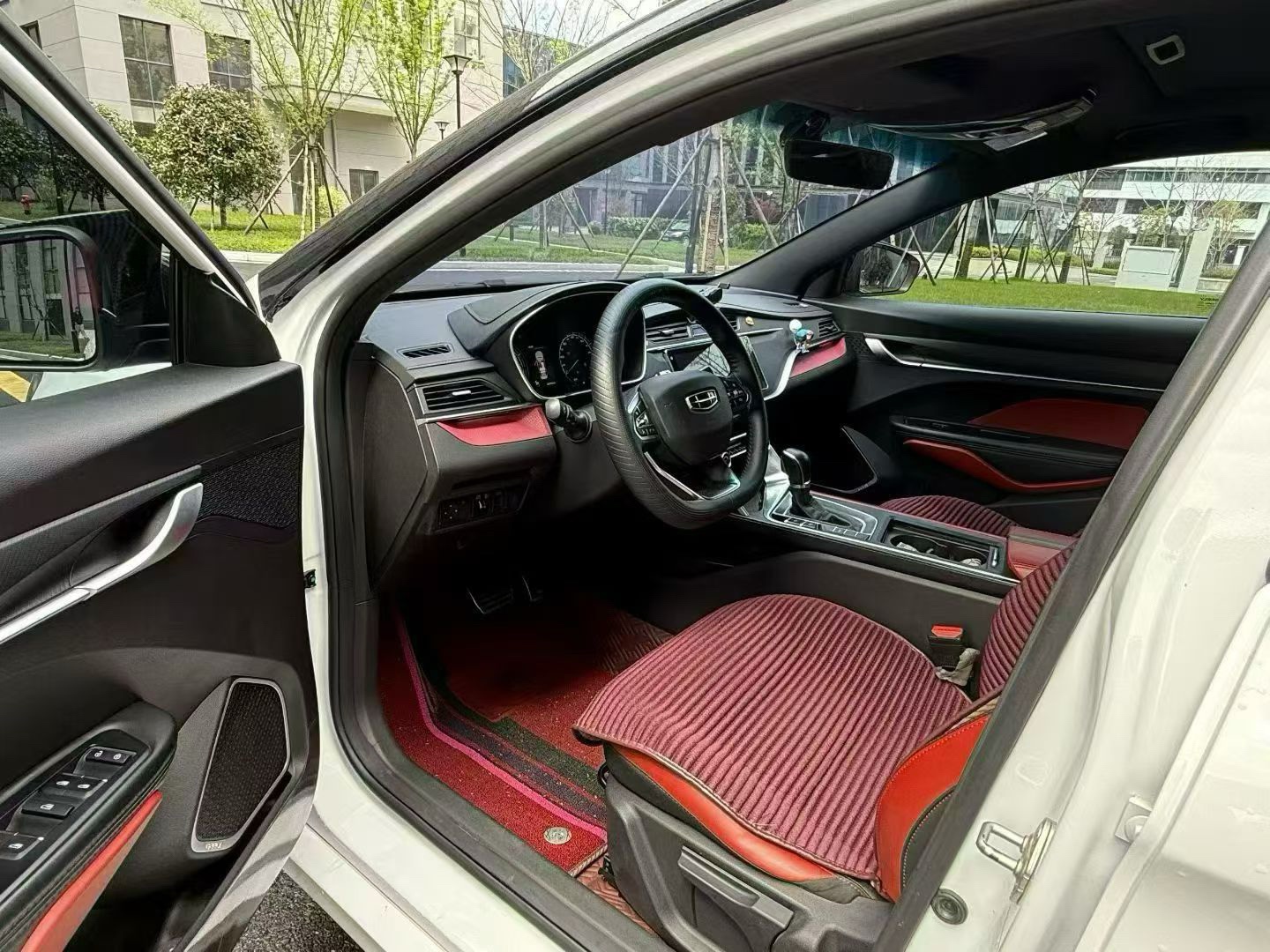 GEELY Binray 2022 #4 GEELY Binray 2022 car image #4