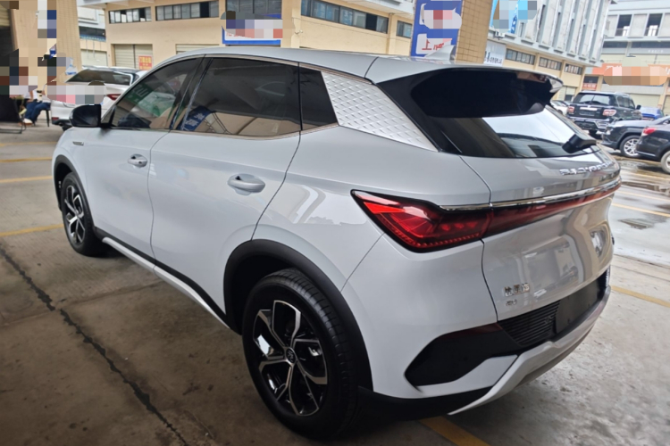 BYD Yuan Plus 2024 #5 BYD Yuan Plus 2024 car image #5