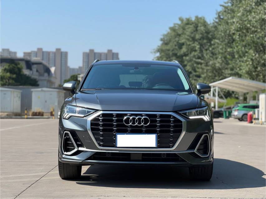Audi Q3 2023 #2 Audi Q3 2023 car image #2