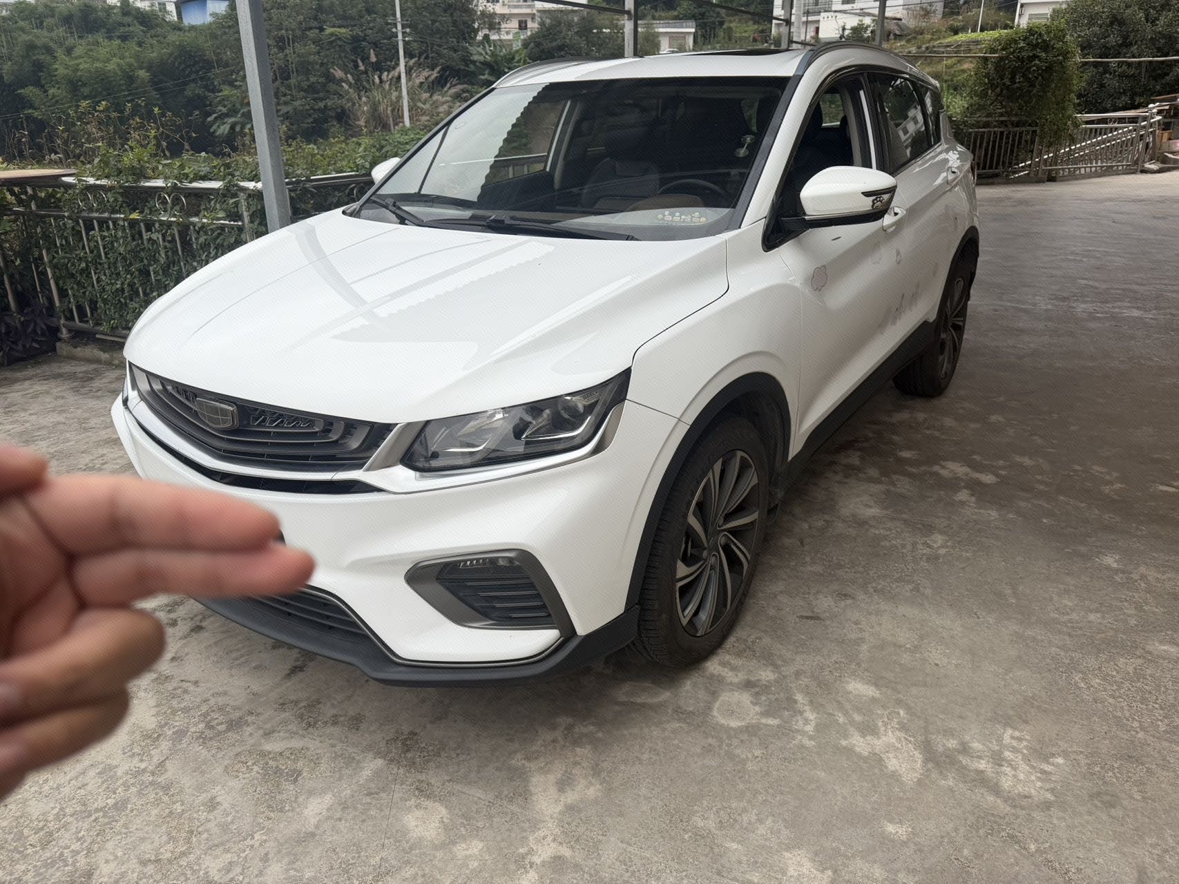 GEELY Coolray 2019 immagine di auto 