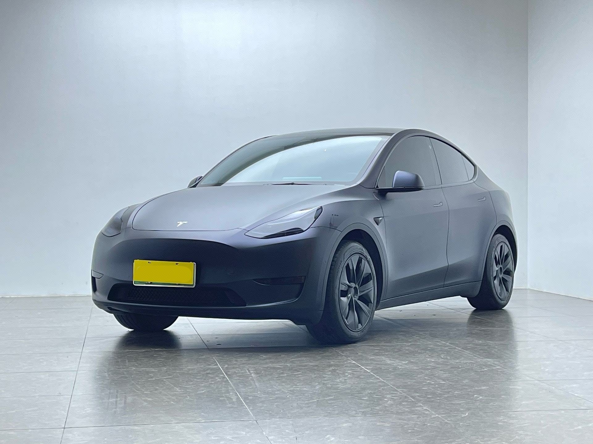 Tesla Model Y 2023 Tesla Model Y 2023 car image