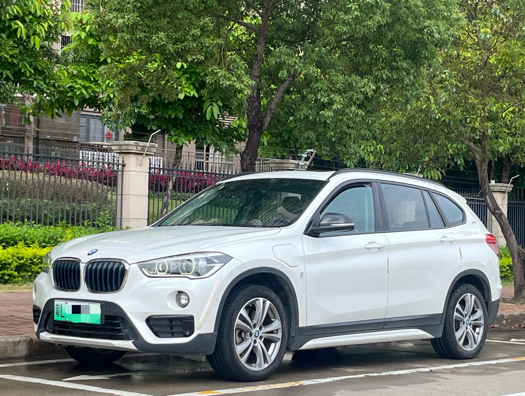 BMW X1 New Energy 2018 BMW X1 New Energy 2018 image de voiture