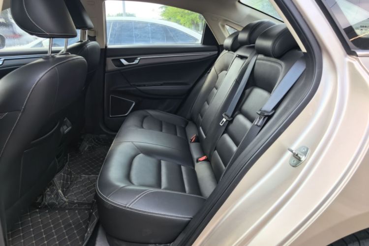 GEELY Emgrand GL 2018 car image #17
