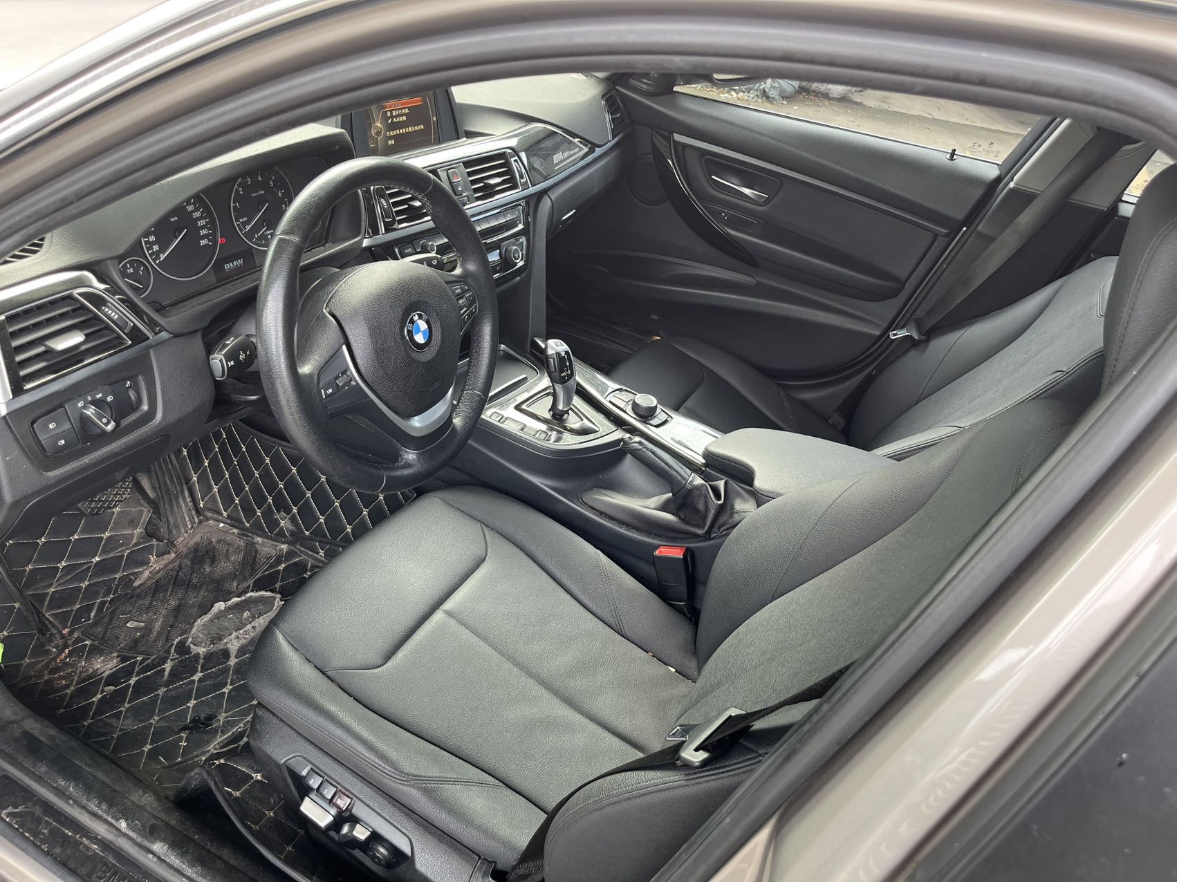 BMW 3 Series 2017 #7 BMW 3 Series 2017 car image #7