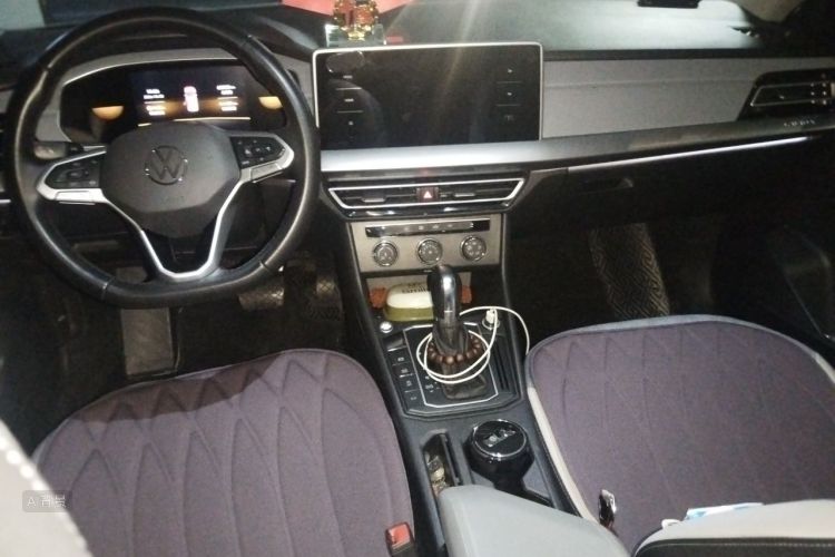 Volkswagen Lavida 2023 car image #11