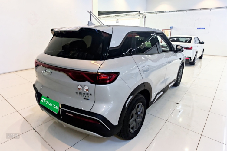 BYD YuanUP 2025 #7 BYD YuanUP 2025 car image #7