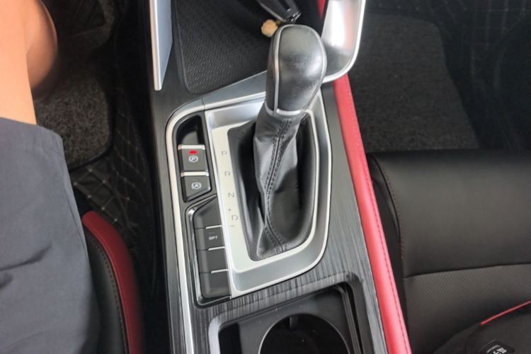 GEELY Binray 2021 image de voiture #14