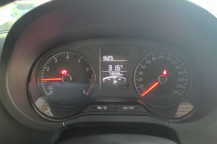 Volkswagen Polo 2018 #16 Volkswagen Polo 2018 car image #16