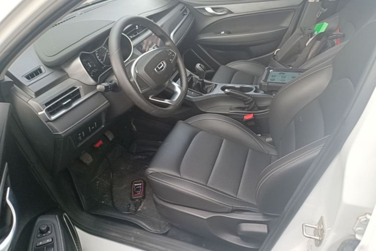 GEELY Emgrand 2021 car image #15