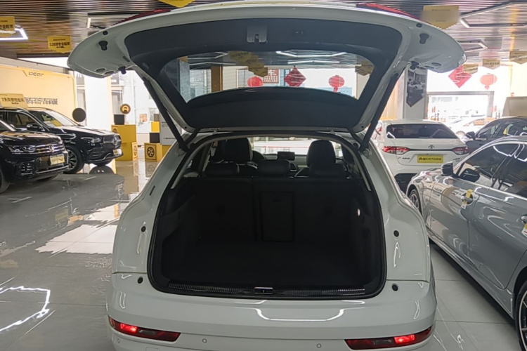 Audi Q3 2017 #19 Audi Q3 2017 car image #19