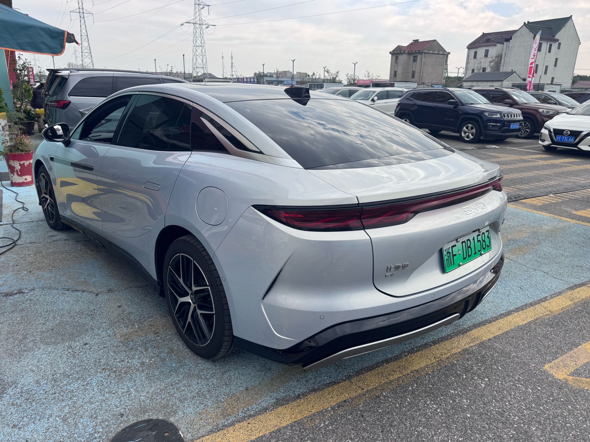 BYD HanL 2025 immagine di auto #6