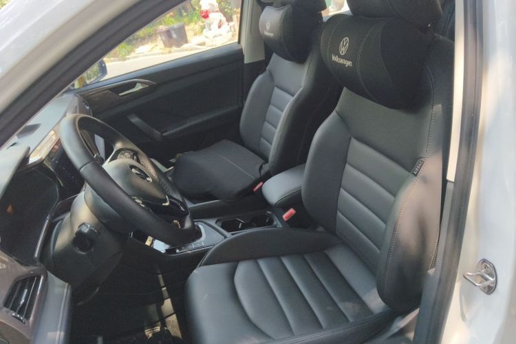 Volkswagen Tharu 2023 car image #15