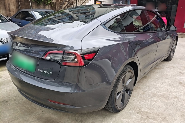 Tesla Model 3 2023 car image #7