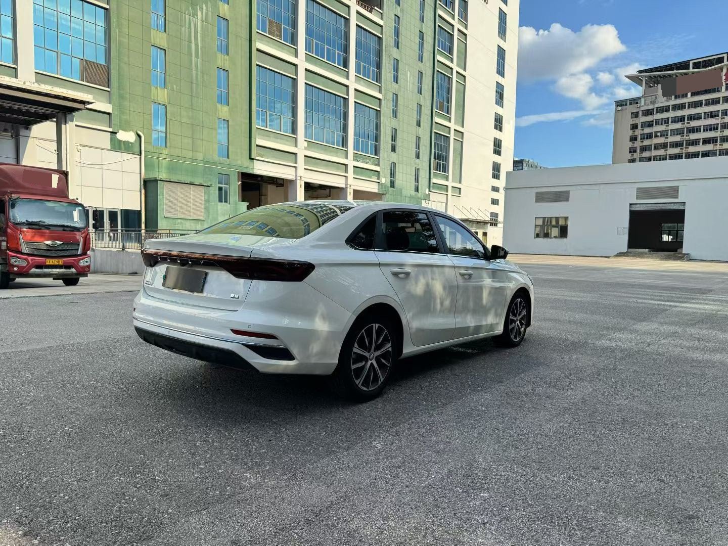 GEELY Emgrand 2022 #7 GEELY Emgrand 2022 car image #7