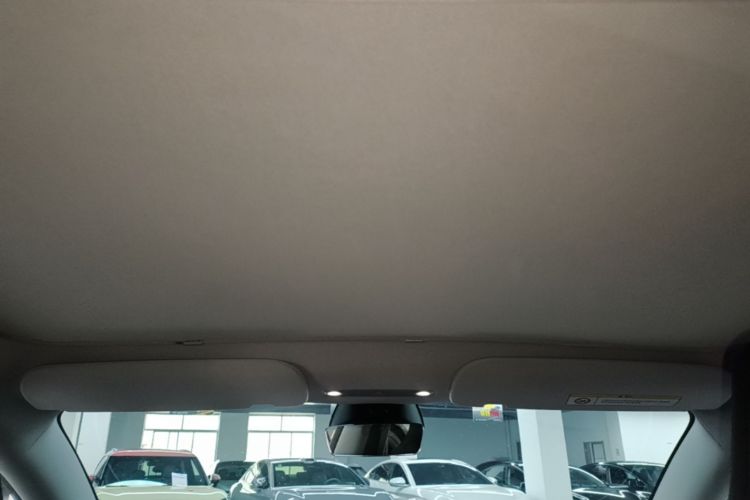 Tesla Model 3 2024 #18 Tesla Model 3 2024 car image #18