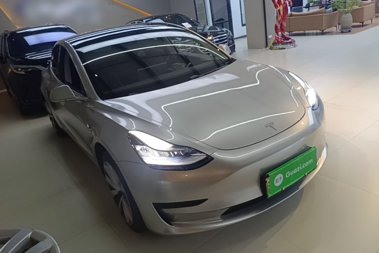 Tesla Model 3 2020 #4 Tesla Model 3 2020 immagine di auto #4