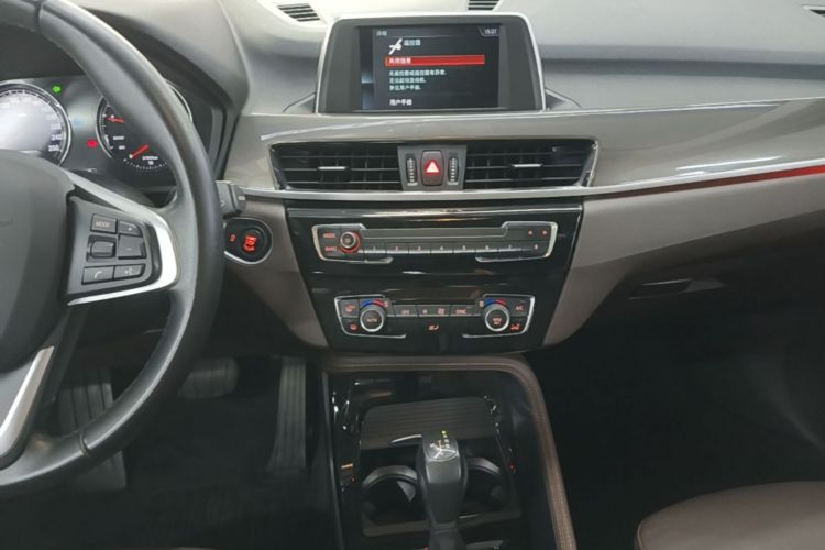 BMW X1 2019 immagine di auto #13