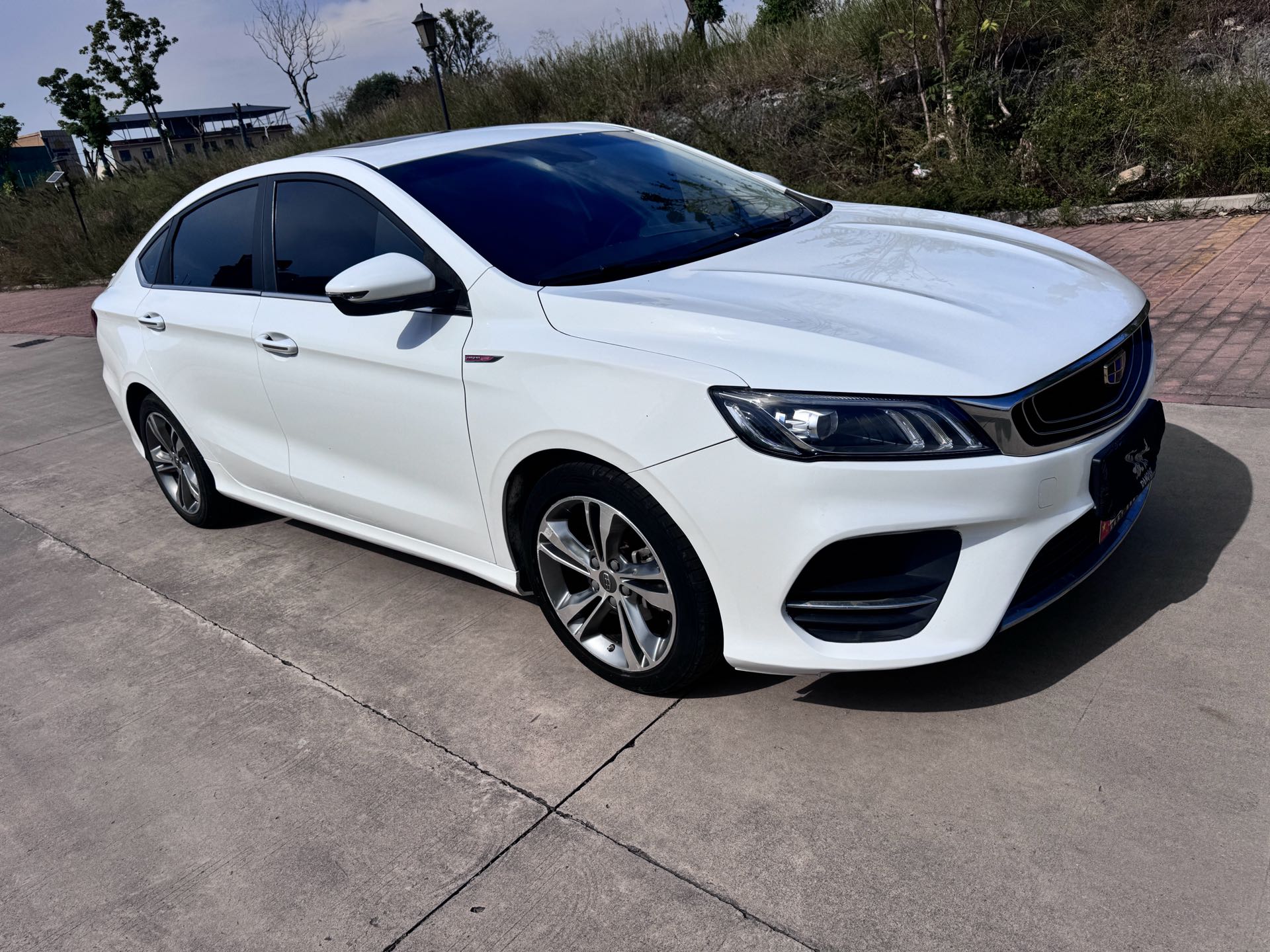 GEELY Binray 2019 #2 GEELY Binray 2019 car image #2