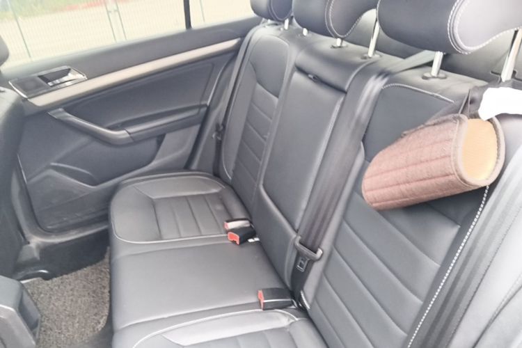 Volkswagen Lavida 2018 car image #19