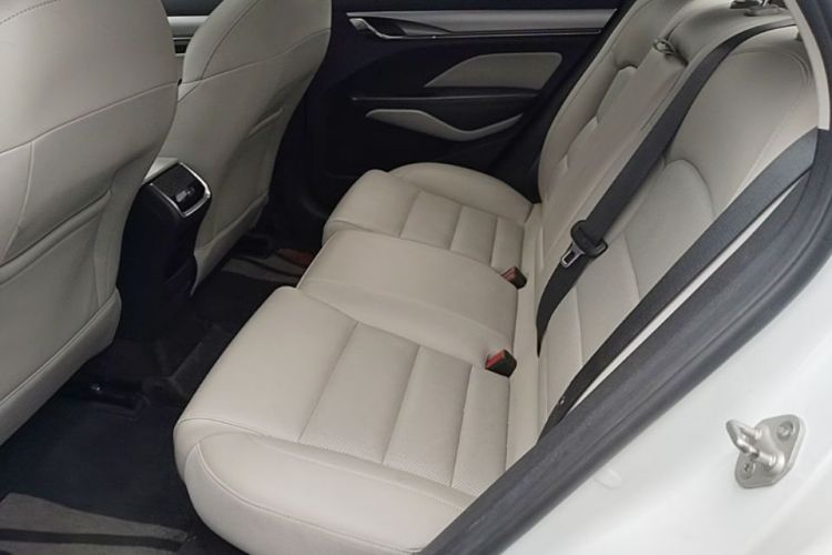 GEELY Binray 2018 #17 GEELY Binray 2018 car image #17