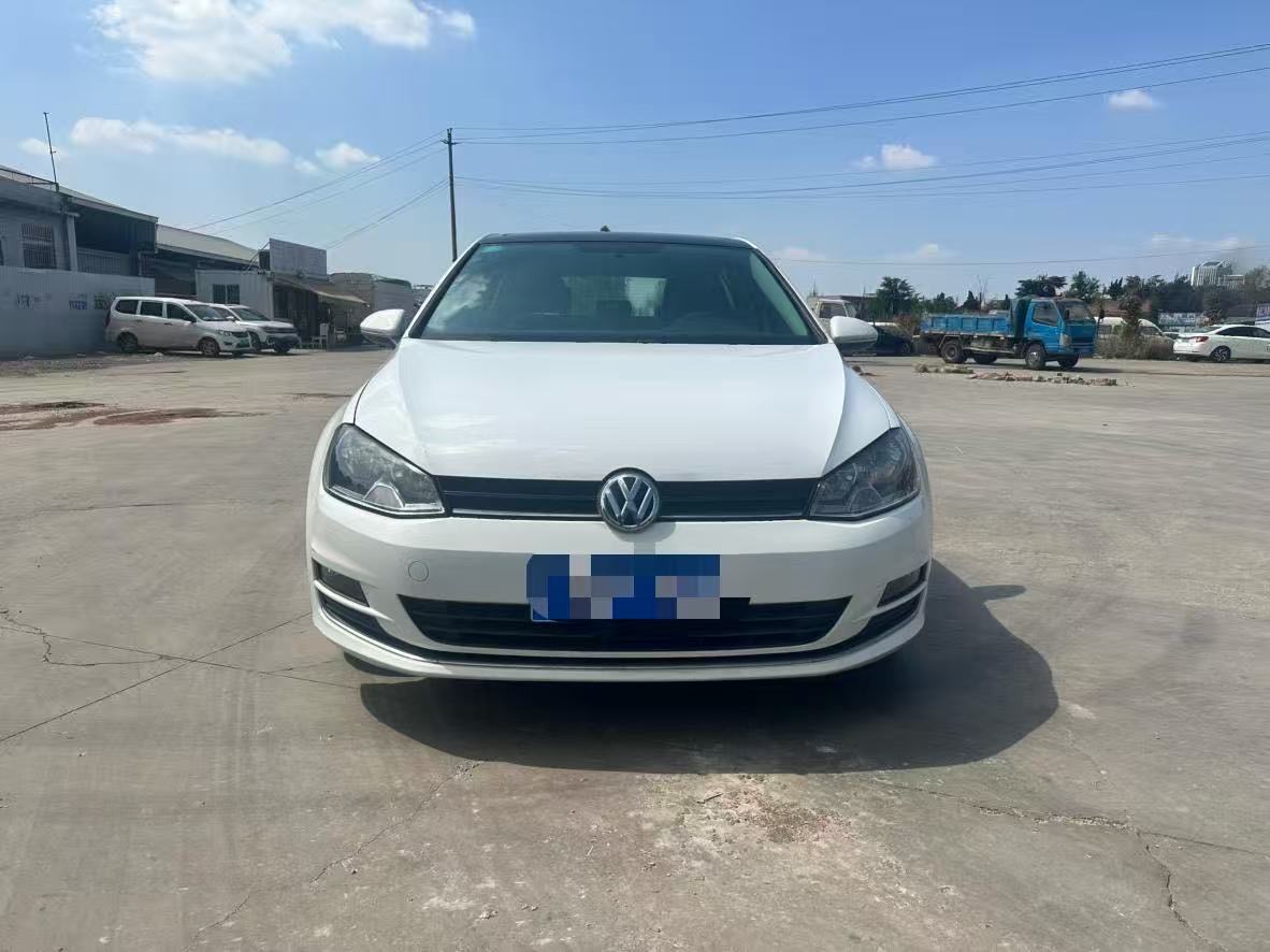 Volkswagen Golf 2015 car image #4