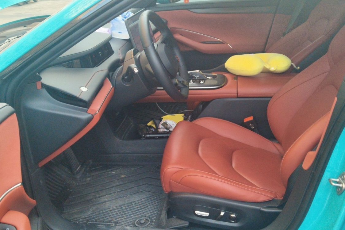 MI SU7 2025 car image #19