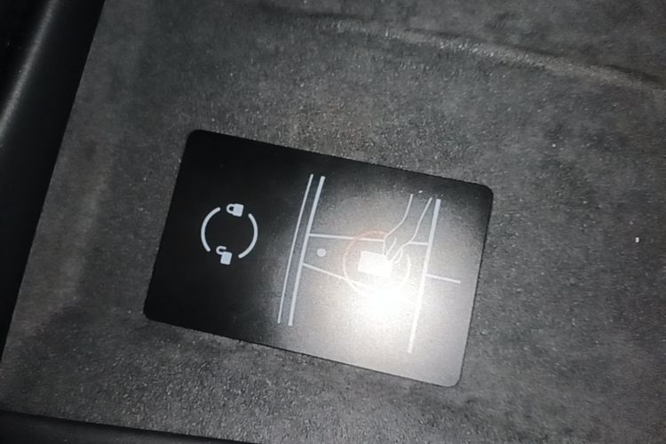 Tesla Model 3 2024 #9 Tesla Model 3 2024 car image #9