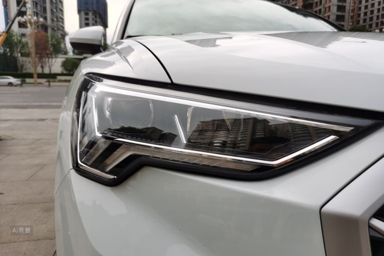 Audi Q3 2024 #8 Audi Q3 2024 car image #8