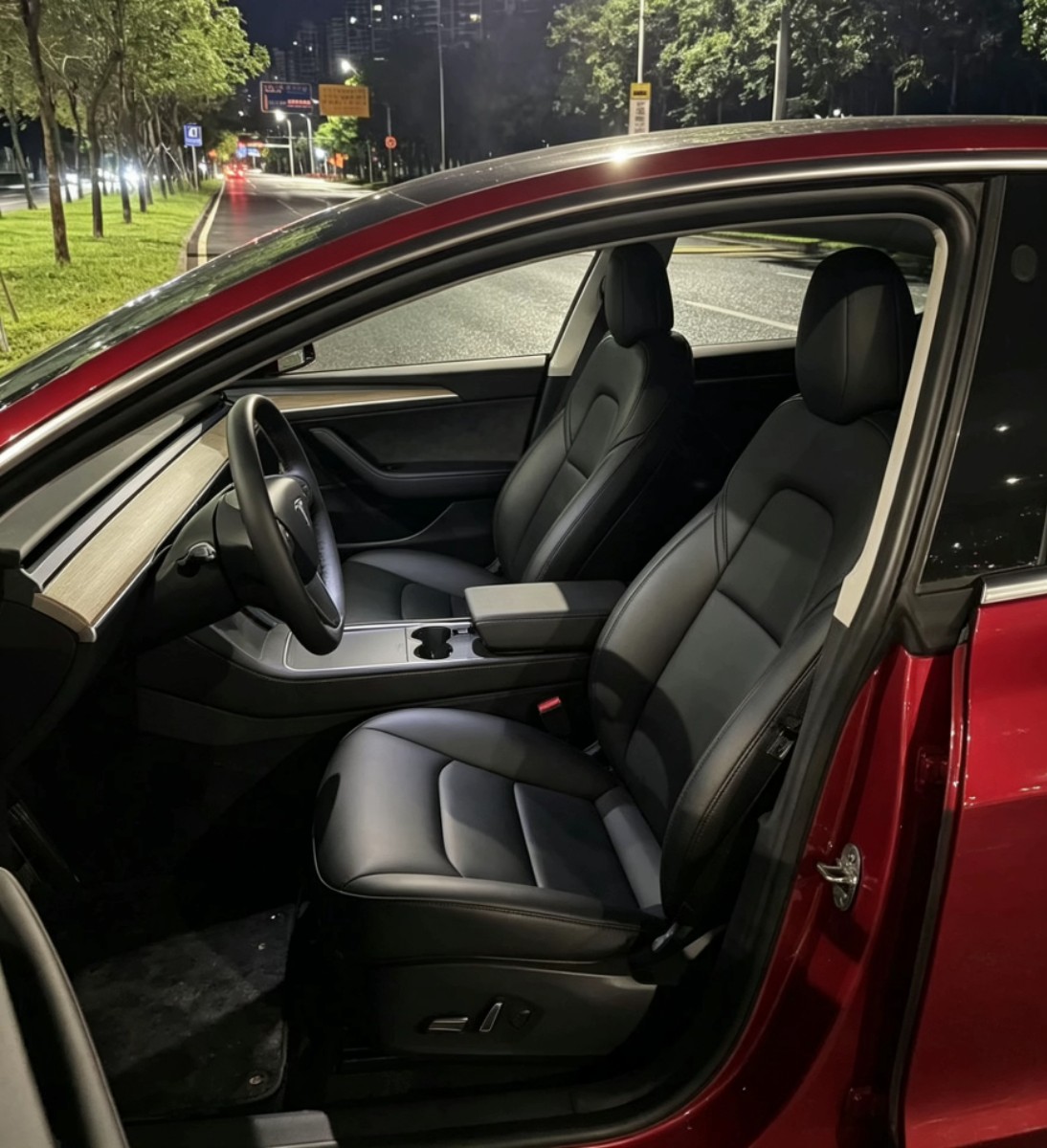 Tesla Model 3 2024 #5 Tesla Model 3 2024 car image #5