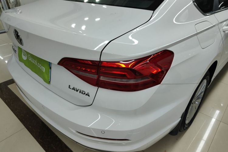 Volkswagen Lavida 2019 #8 Volkswagen Lavida 2019 car image #8