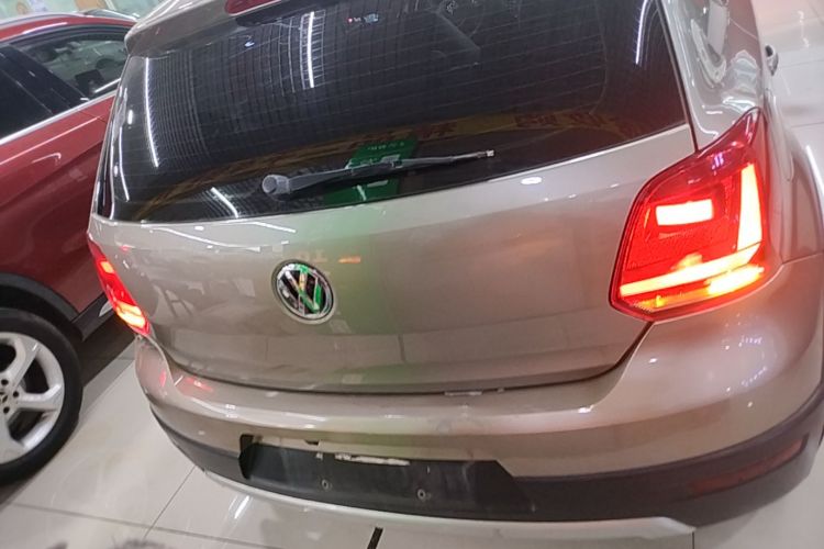 Volkswagen Polo 2016 #6 Volkswagen Polo 2016 car image #6