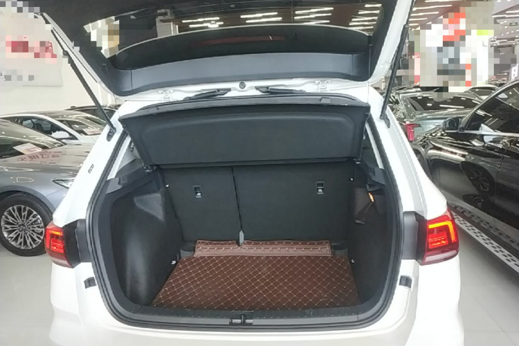 Volkswagen Tharu 2019 #19 Volkswagen Tharu 2019 car image #19