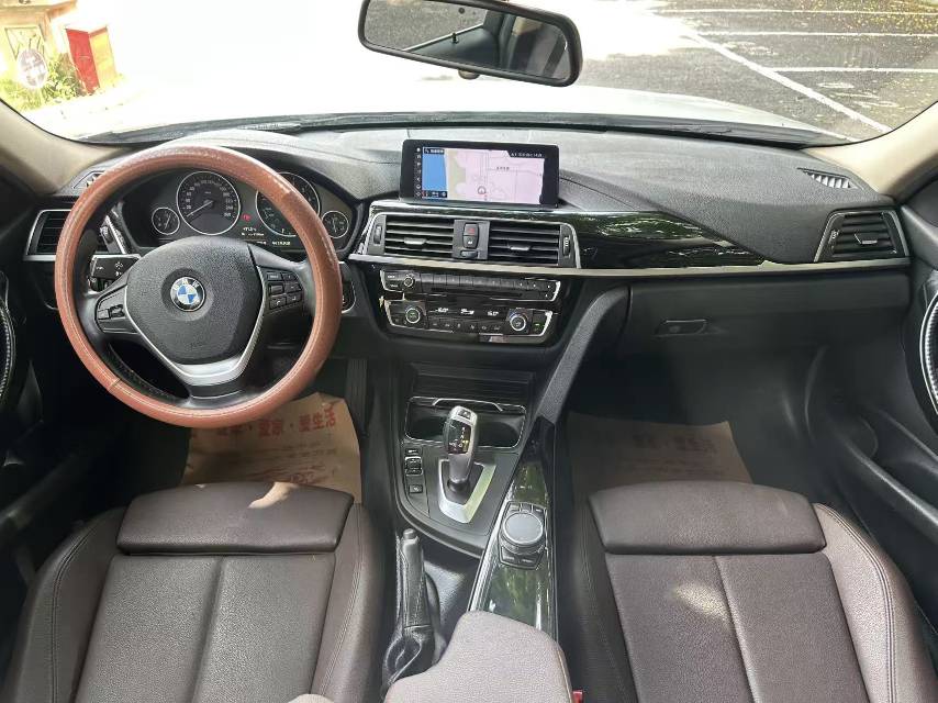 BMW 3 Series 2018 #7 BMW 3 Series 2018 car image #7