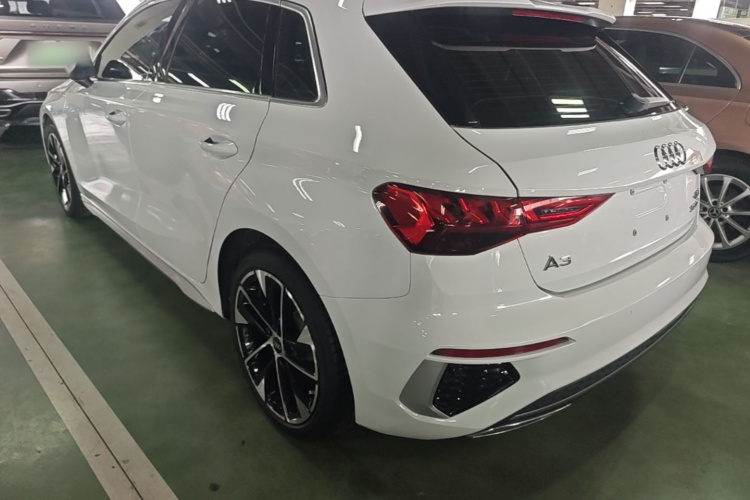 Audi A3 2023 car image #5
