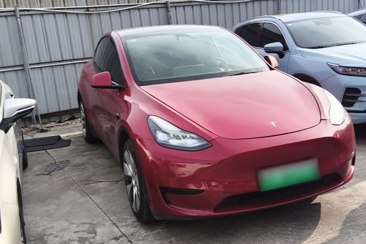 Tesla Model Y 2022 #6 Tesla Model Y 2022 car image #6